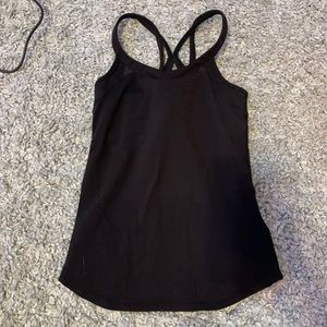 BLACK LULULEMON WORKOUT TOP